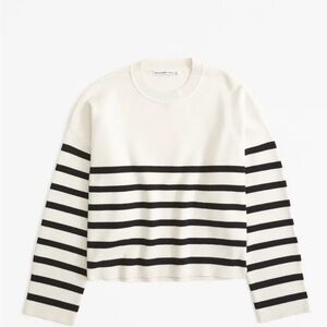 Abercrombie & Fitch White and Black Striped Sweater